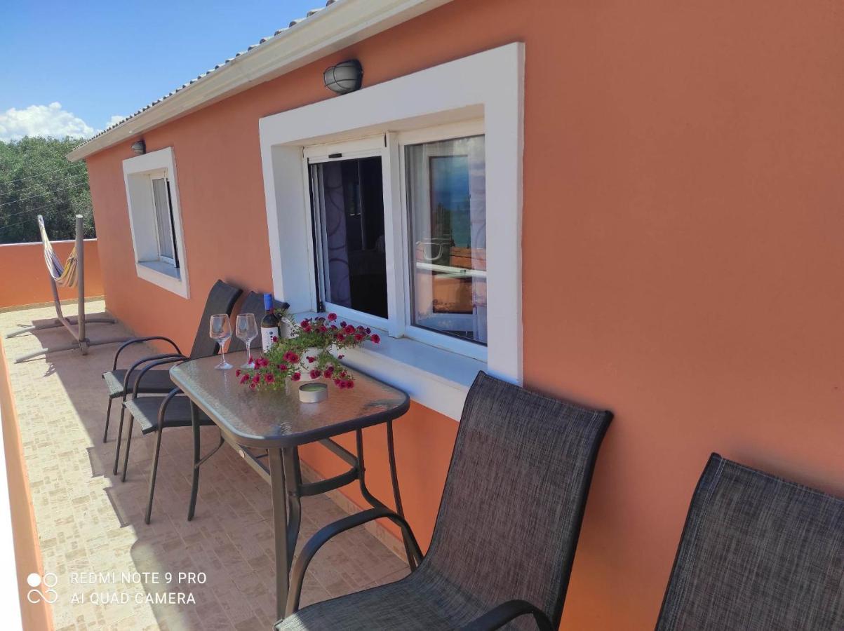 Aggelos'S House Notos Экстерьер фото